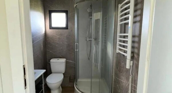 Casa Contenedor 30 m² – Dormitorio Separado, Aislada y Llave en Mano - Imagen 4