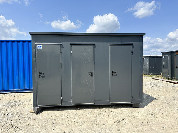 Contenedor Sanitario 3 Cabinas – WC