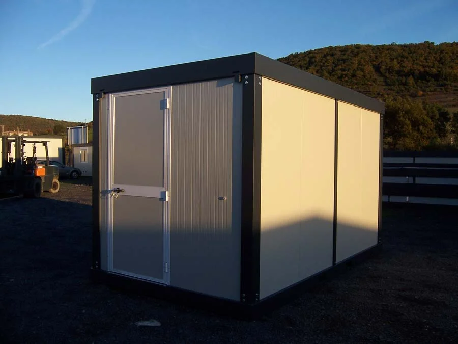Contenedor Helsinki de 4,8 x 3,5 metros. Ideal como bungalow deportivo, taller, oficina de producción, oficina adicional, oficina de ventas o sala de reuniones. - Imagen 2
